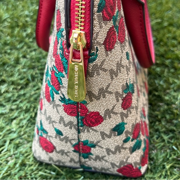 RARE Michael Kors Cindy Large Dome Floral Satchel Crossbody Handbag - Picture 5 of 12